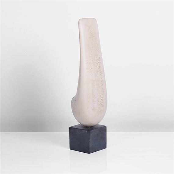 'Bow' Form by Peter Hayes, 1993