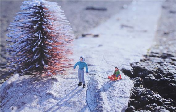 Slinkachu | ' Wonderland' (2009) | MutualArt