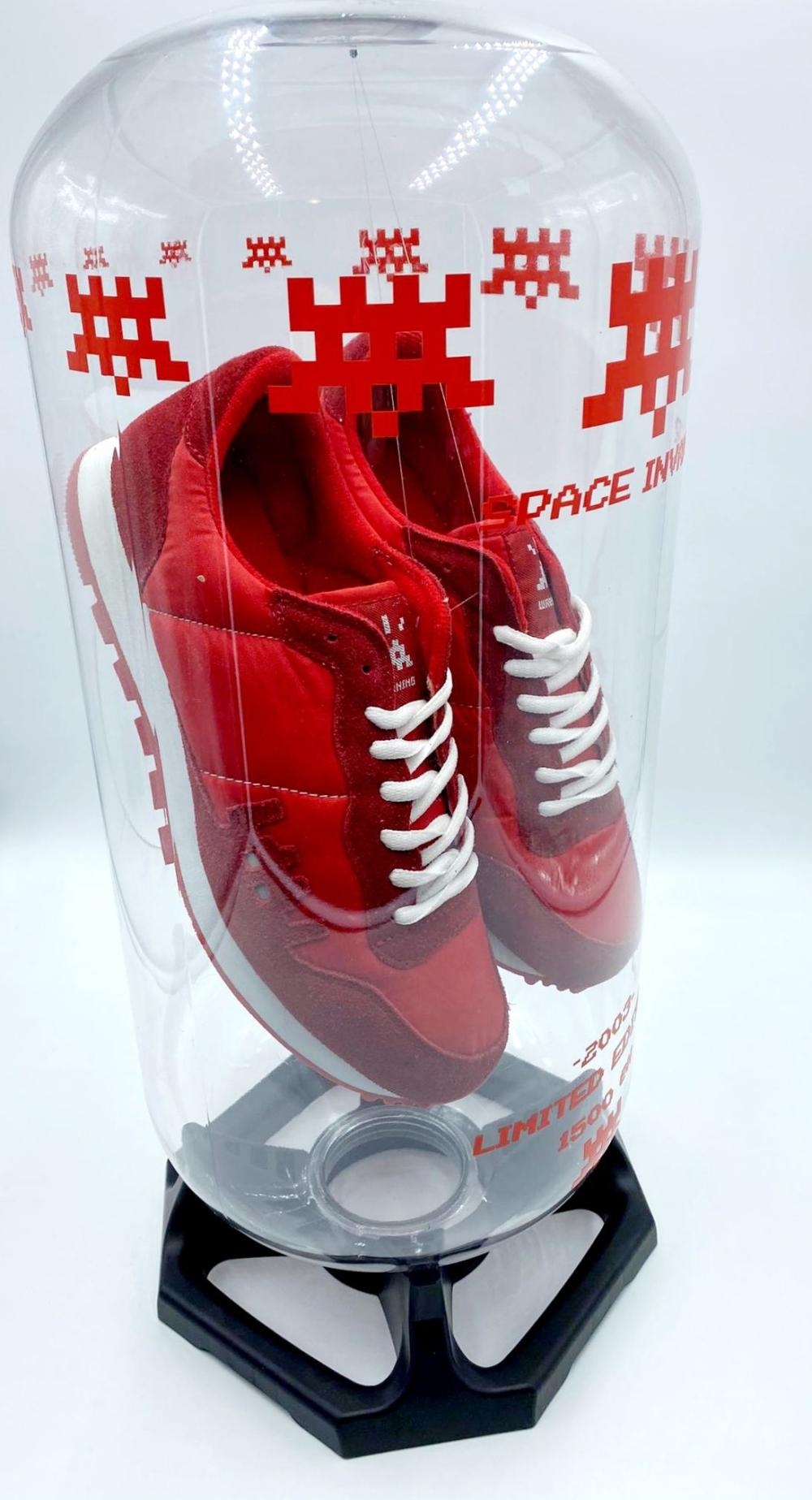 Space Invader | Space Invader (Red) (2003) | MutualArt