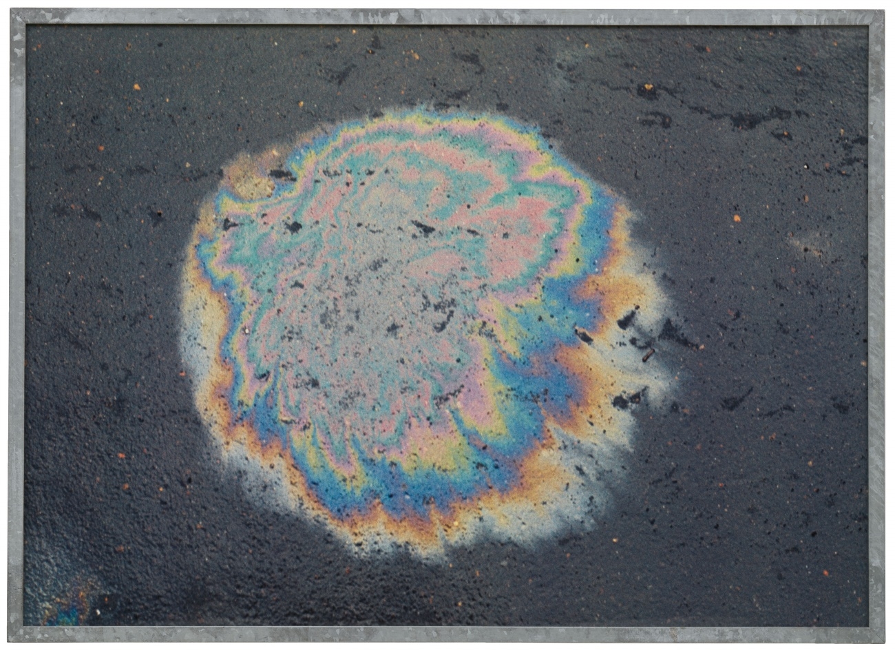 Artwork by Klaus Rinke, Ölpest, New York, Made of Chromogenic print on aluminium