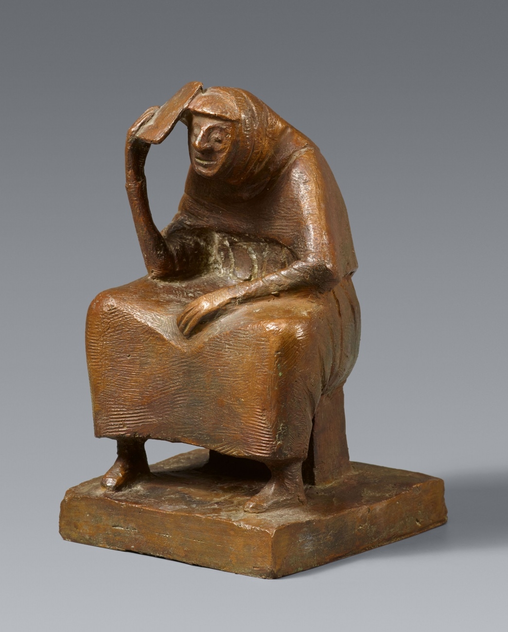 Artwork by Gerhard Marcks, Sitzende Alte, Made of Bronze