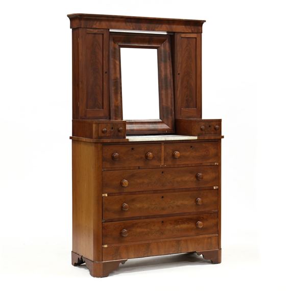 American Classical Mahogany Chest of Drawers