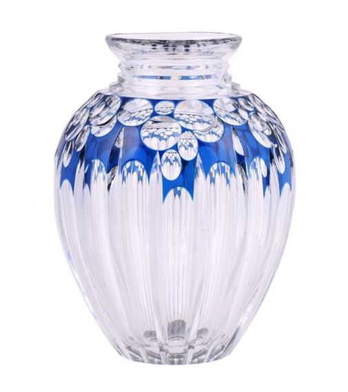 A Val St. Lambert clear and cut glass ovoid vase overlaid in blue by Val Saint Lambert, circa 1930