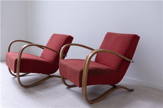 A pair of arm chairs by Jindrich Halabala, 1930s