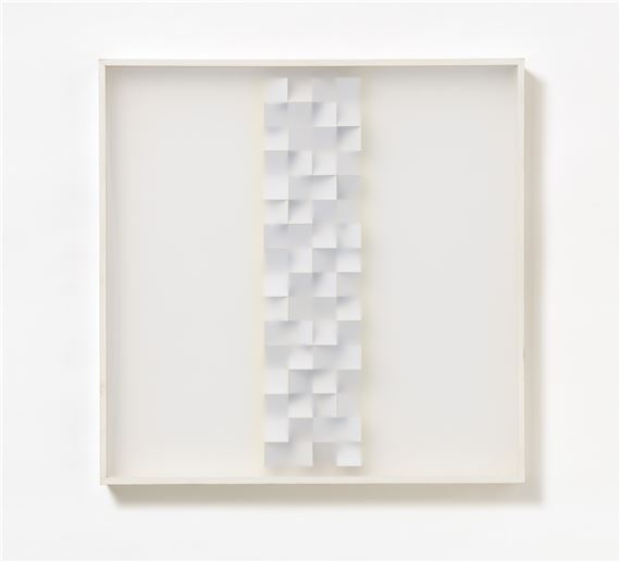 Mit gelber Begrenzung. by Klaus Staudt, 1980