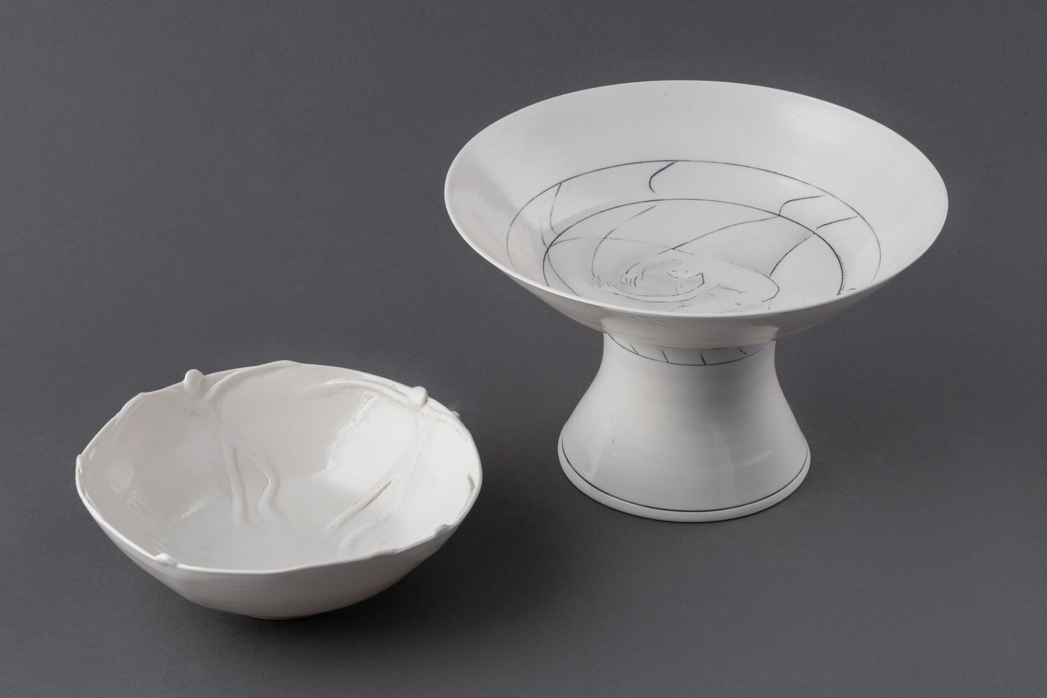 Katherine Glenday A PORCELAIN PEDESTAL DISH (1991) MutualArt