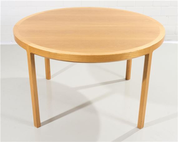 20th Century Dining Table Mutualart, Round Oak Tables Second Hand