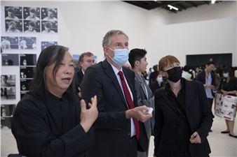 How Do Images Become a New Form of Capital?