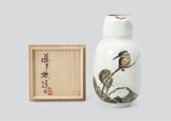 Gourd-shaped faceted vase depicting lotus and kingfisher in greenish white glaze and overglaze enamel