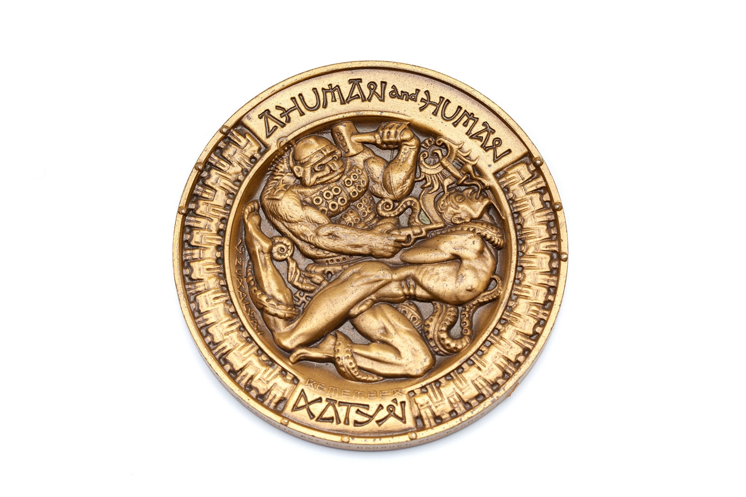 Artwork by Stanislaw Szukalski, Medal katyński, Made of BRONZE