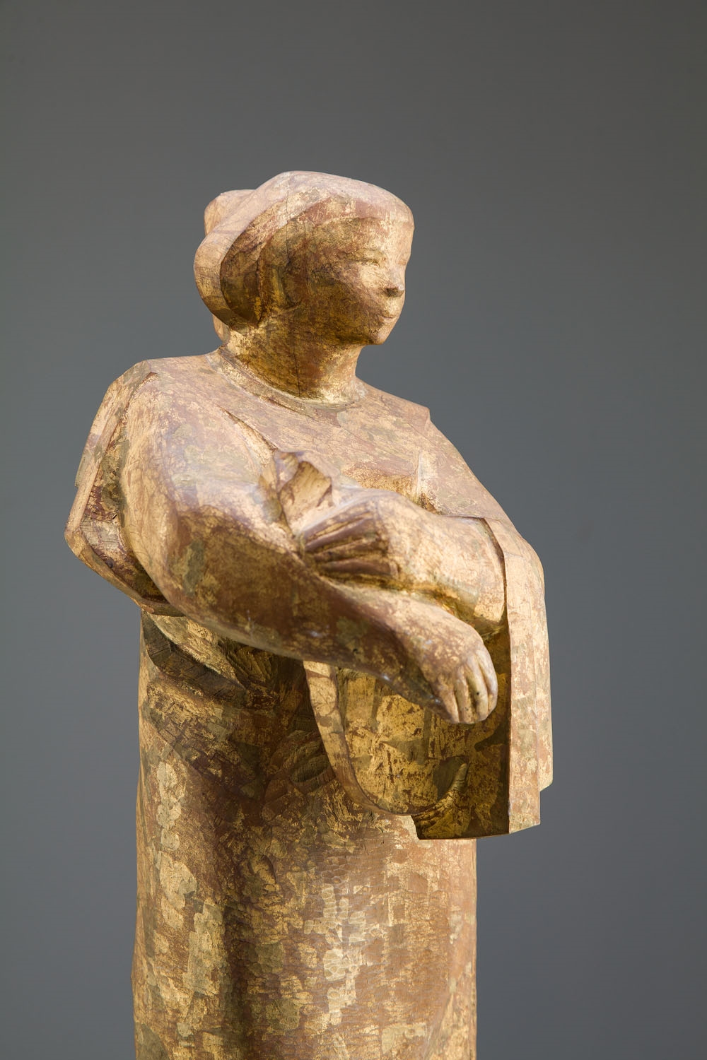 Artwork by Jozef Gazy, Krocząca kobieta z dzbanem, Made of wood