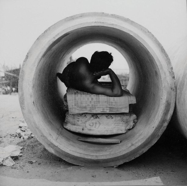 Artwork by Etienne Rougery Herbaut, India, Made of Black and white photograph on aluminium