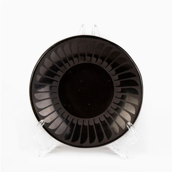 Blackware Plate with Feather Designs by Maria Montoya Martinez, Santana Roybal Martinez, ca. 1975