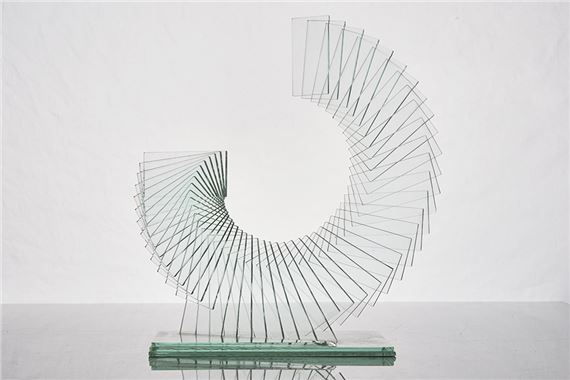 Spiral 23 by Niyoko Ikuta, 2001