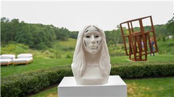 Celebrating the New York Academy of Art at the Galerie House of Art and Design