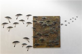 Review: “Out of the Ordinary” at Spalding Nix Fine Art Is Beautiful and Unsettling