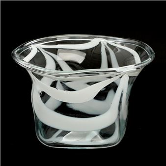 A clear and white glass bowl with draperies - Jacob Eiler Bang