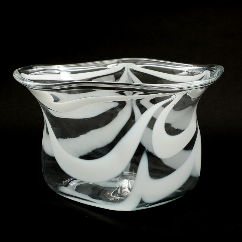 Artwork by Jacob Eiler Bang, A clear and white glass bowl with draperies, Made of white glass