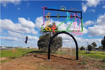 Freeway Sculpture Unveiled in Melbourne's West