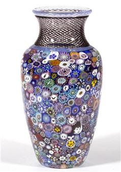 ART GLASS VASE - Mike Hunter