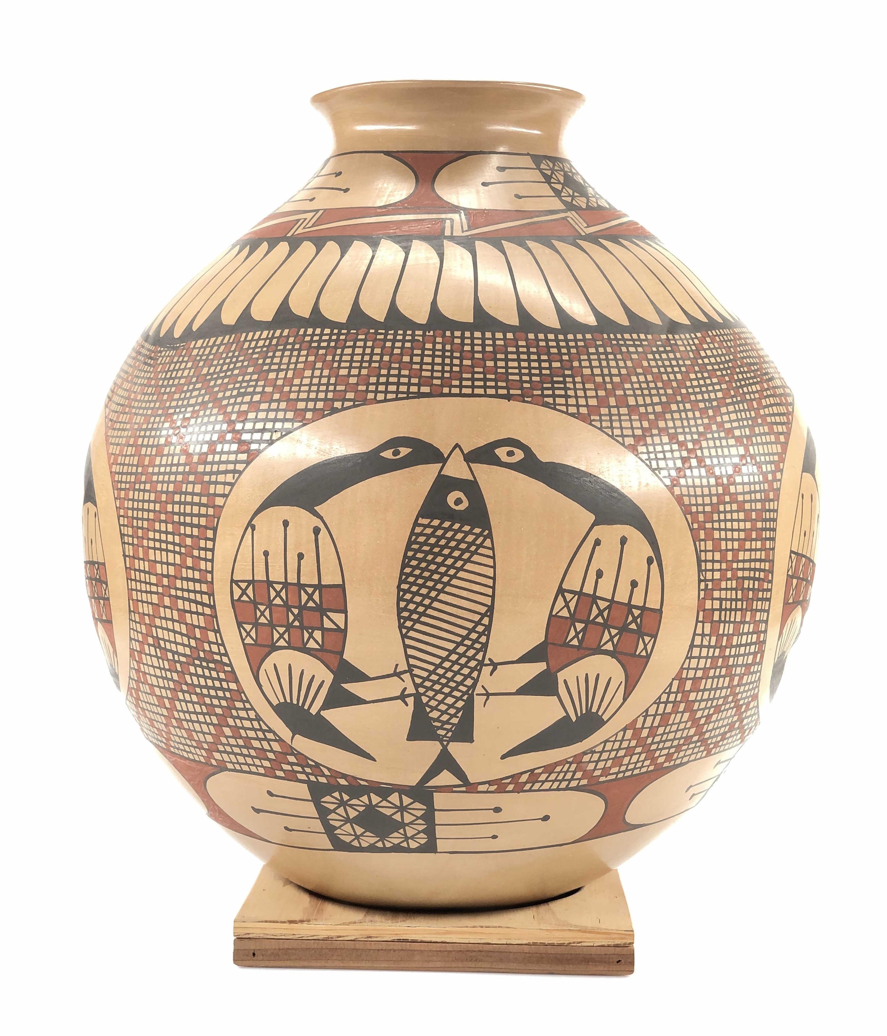 miguel-bugarini-mata-ortiz-pottery-vessel-mutualart