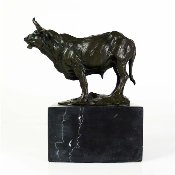 Stehendes Rind by Miguel Fernando López (Milo)