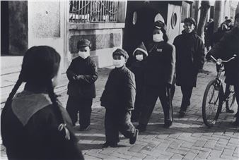 Children in a Beijing Street in November 1954 - Francis Lara