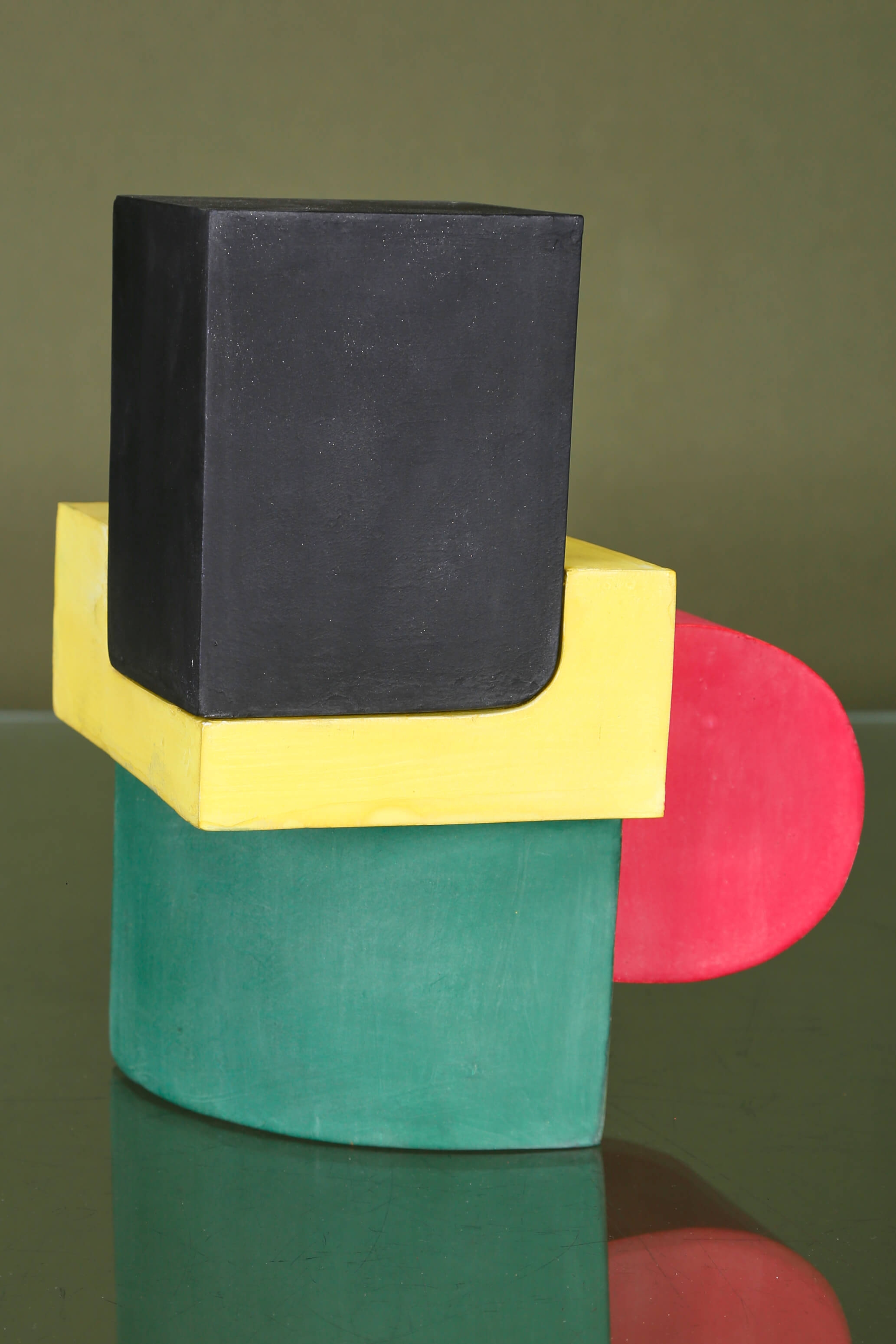 Artwork by Michel Duport, Quadrichromie, Made of Painted plaster