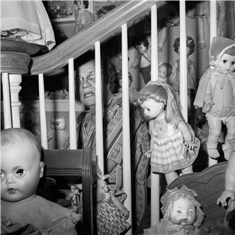 Rosalind Fox Solomon: The Forgotten - Foley Gallery
