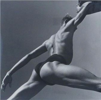 Figure Against Sky - Rolf Tietgens