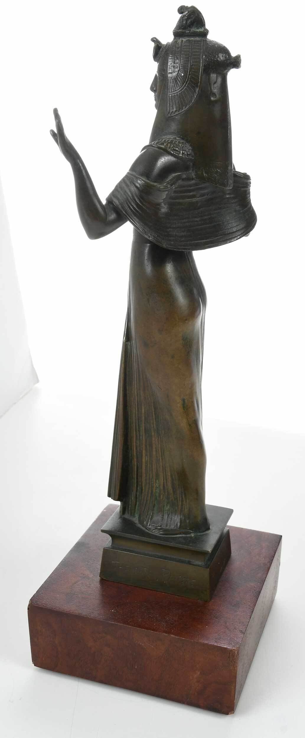 Théodore Riviere | A rare Egyptian figural sculpture | MutualArt