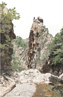 Landscape - Choi Yeong-Geol