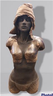 Bust of a woman - Patricia Lopez Merino