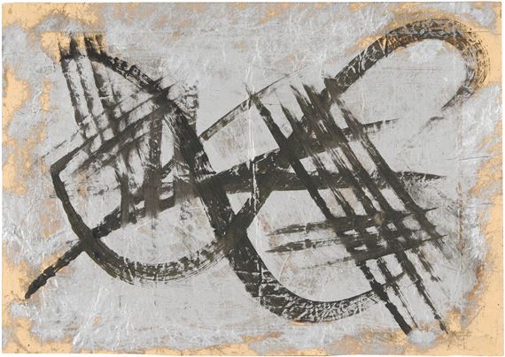 Schwarze Schwünge auf Silbergrund