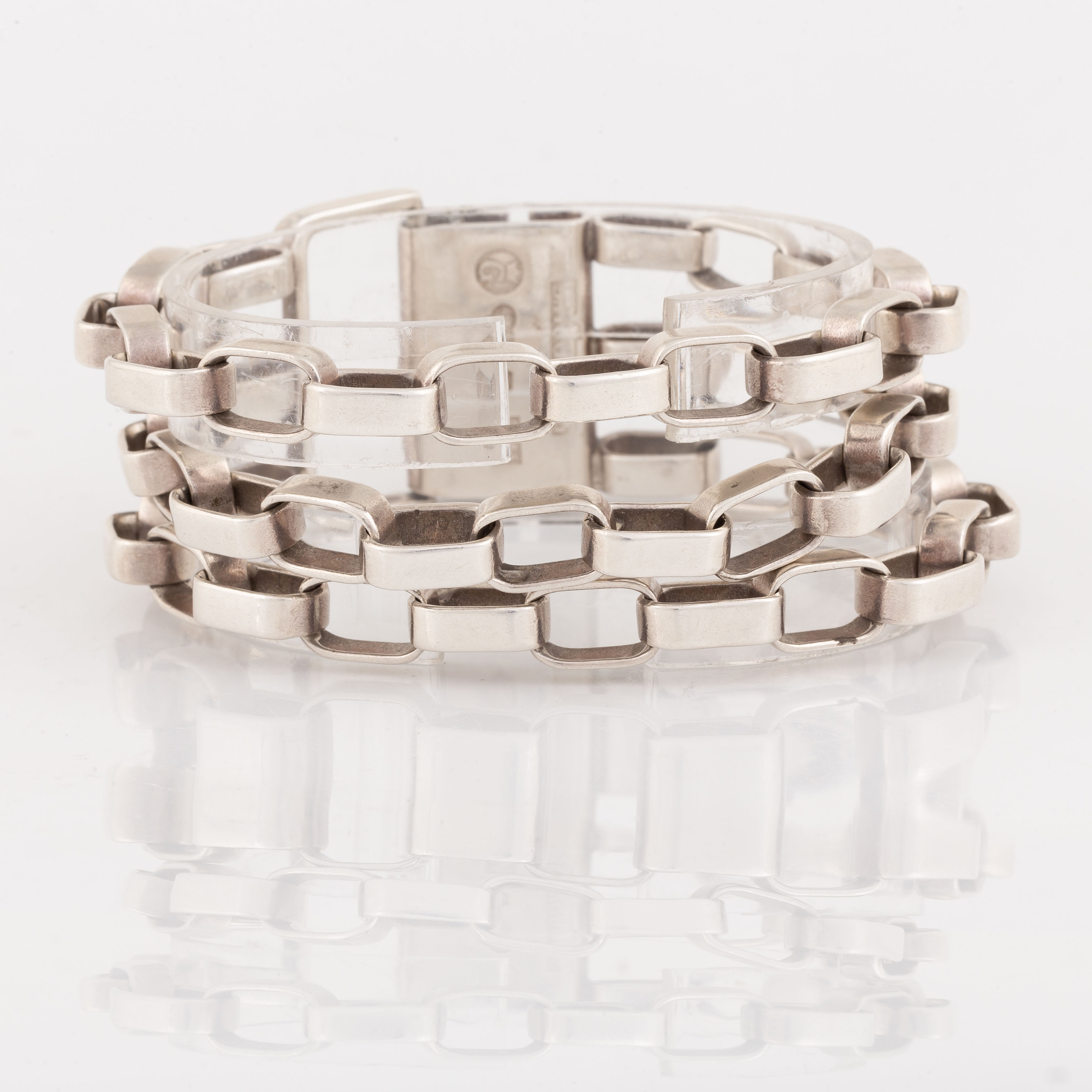 Artwork by Sven Erik Högberg, A Sven Erik Högberg silver bracelet, Made of silver