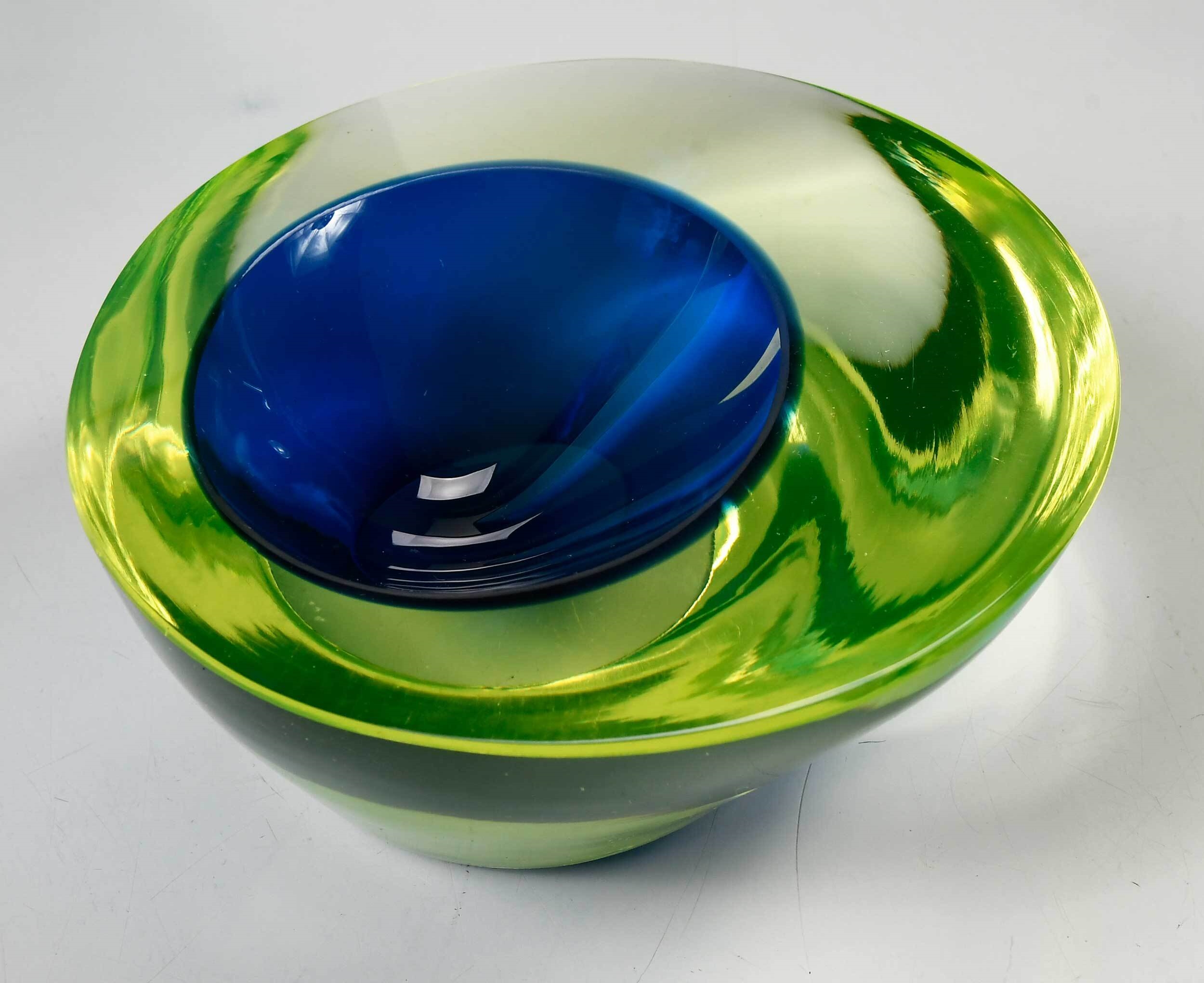 Flavio Poli | Two Murano Sommerso Art Glass Bowls | MutualArt