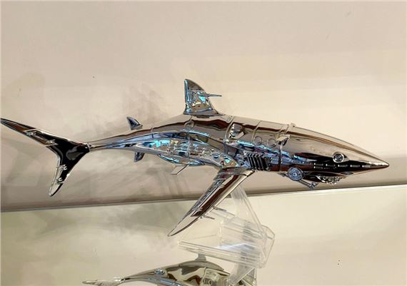 Hajime Sorayama | SORAYAMA DINOSAUR SILVER | MutualArt