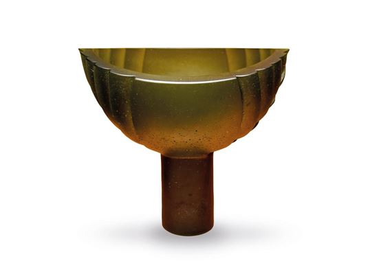 Side Carved Flax Pod #2 by Ann Robinson, dated  1997