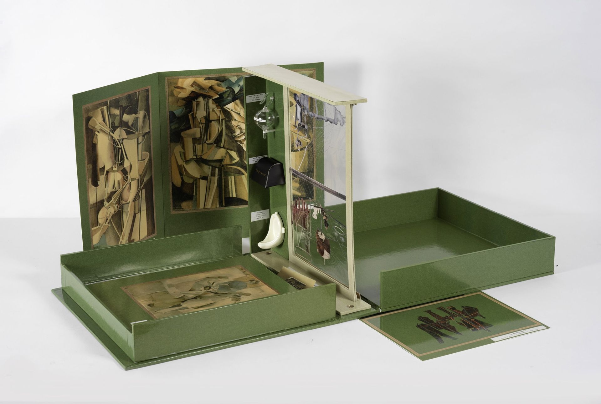Artwork by Marcel Duchamp, LA BOITE EN VALISE, Made of Green box comprising a set of 81 replica-miniatures