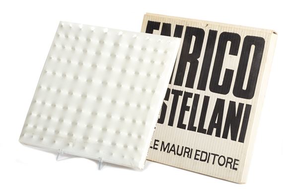 Extroflexione by Enrico Castellani, 1968