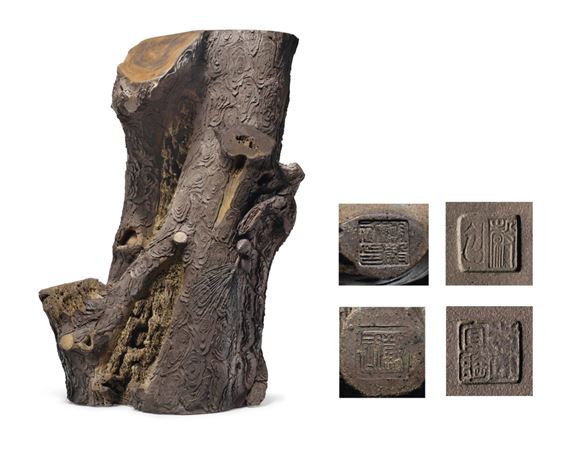 A VERY RARE SIGNED LARGE YIXING TREE TRUNK-FORM SCROLL POT - Xie Guchu