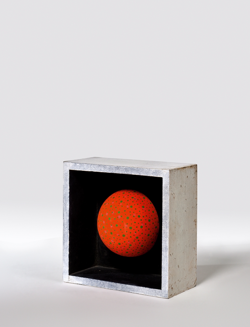Artwork by Kuno Gonschior, Untitled (Leuchthalbkugel), Made of luminous colors on wood, in an object box