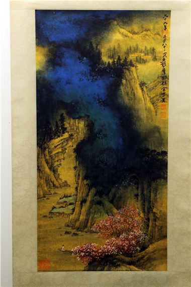 Zhang Daqian | 张大千泥金泼彩山水图纸本设色立轴| MutualArt