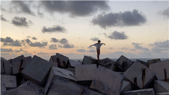 Judit Kis: Surrender - Kahan Art Space Vienna