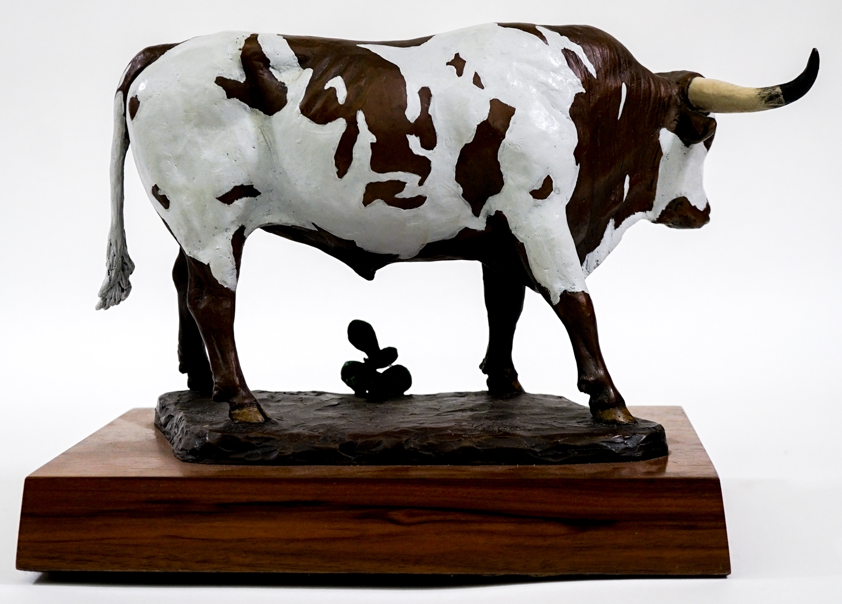 Jim Reno | Texas Longhorn Bull, 27,300 | MutualArt