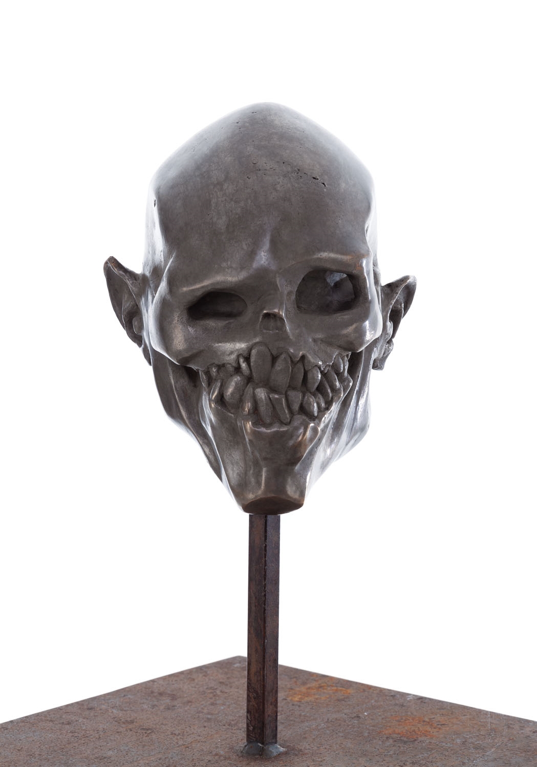 Artwork by Tomasz Górnicki, A Hint of Decay, Made of bronze, sculpture