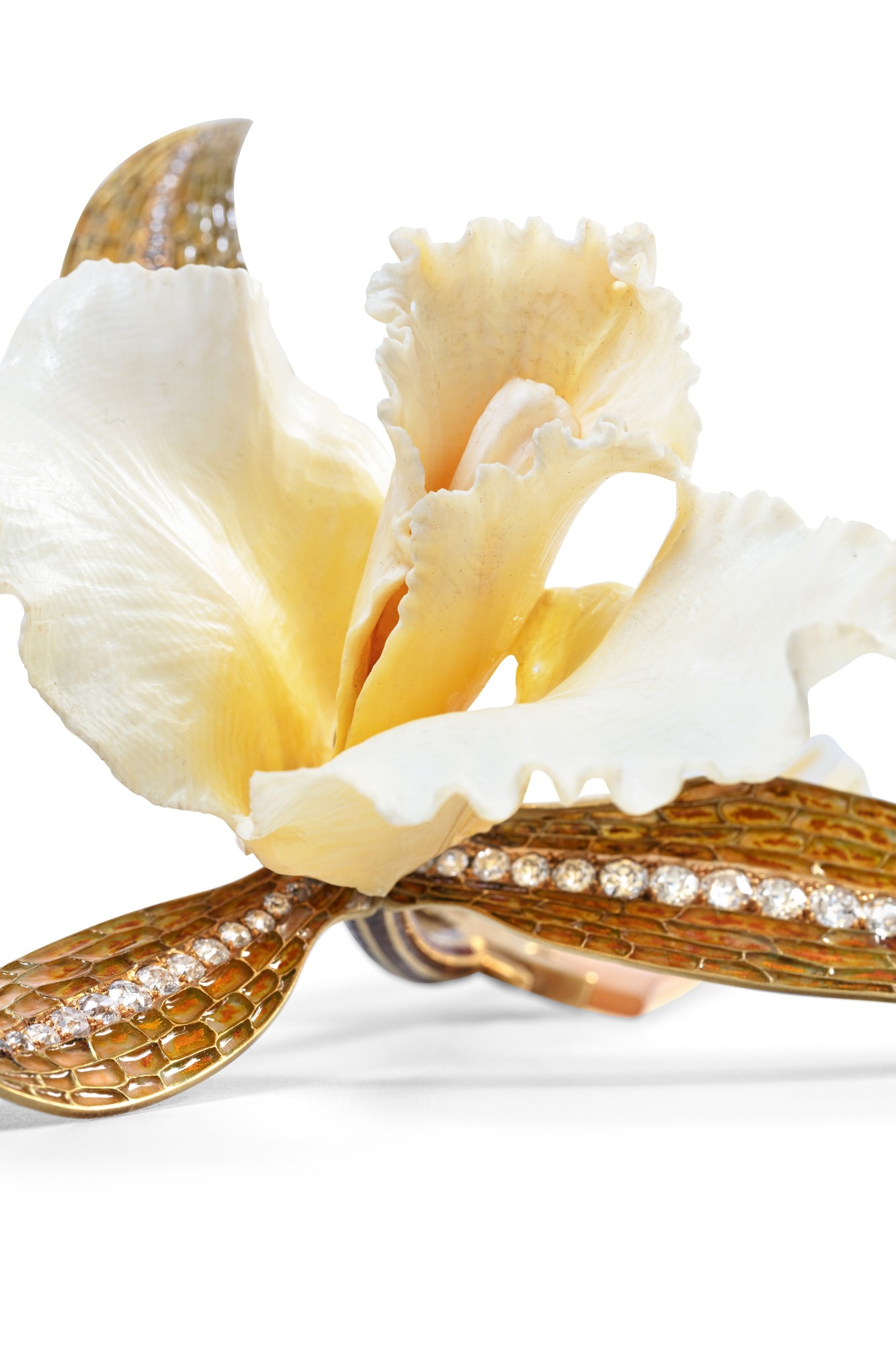 Artwork by René Lalique, Ivory, horn, enamel and diamond comb, 'Cattleya', Made of Ivory, horn, enamel and diamond