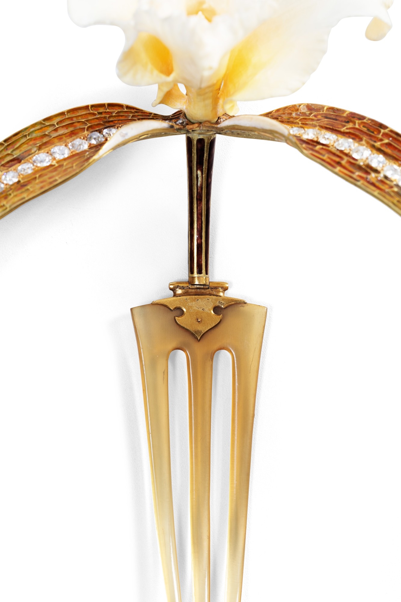 Artwork by René Lalique, Ivory, horn, enamel and diamond comb, 'Cattleya', Made of Ivory, horn, enamel and diamond