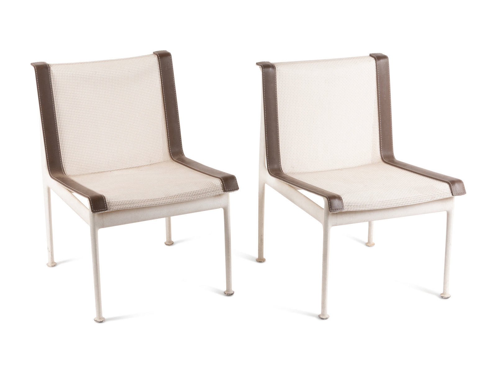 Richard Schultz A Pair of Richard Schultz Outdoor Patio Chairs
