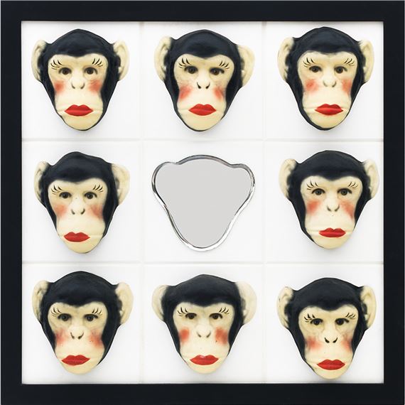 VOCÊ FAZ PARTE by Nelson Leirner, 1999